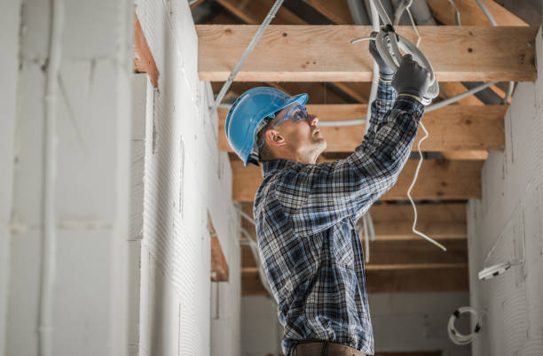 Best Emergency Electrical Repair  in Mango, FL